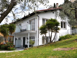 Foto esterna degli appartamenti bilocale di Casa Ranci a Malcesine