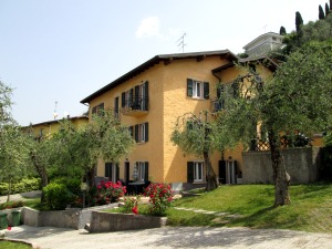 Outdoor-Foto von drei-Zimmer-Wohnungen von Casa Ranci in Malcesine